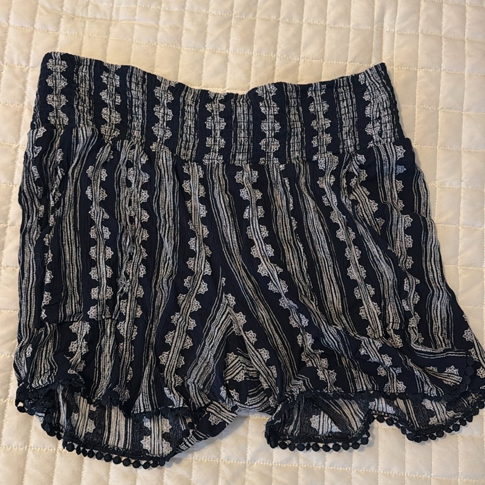 3/$25 - Picture 2 of 5